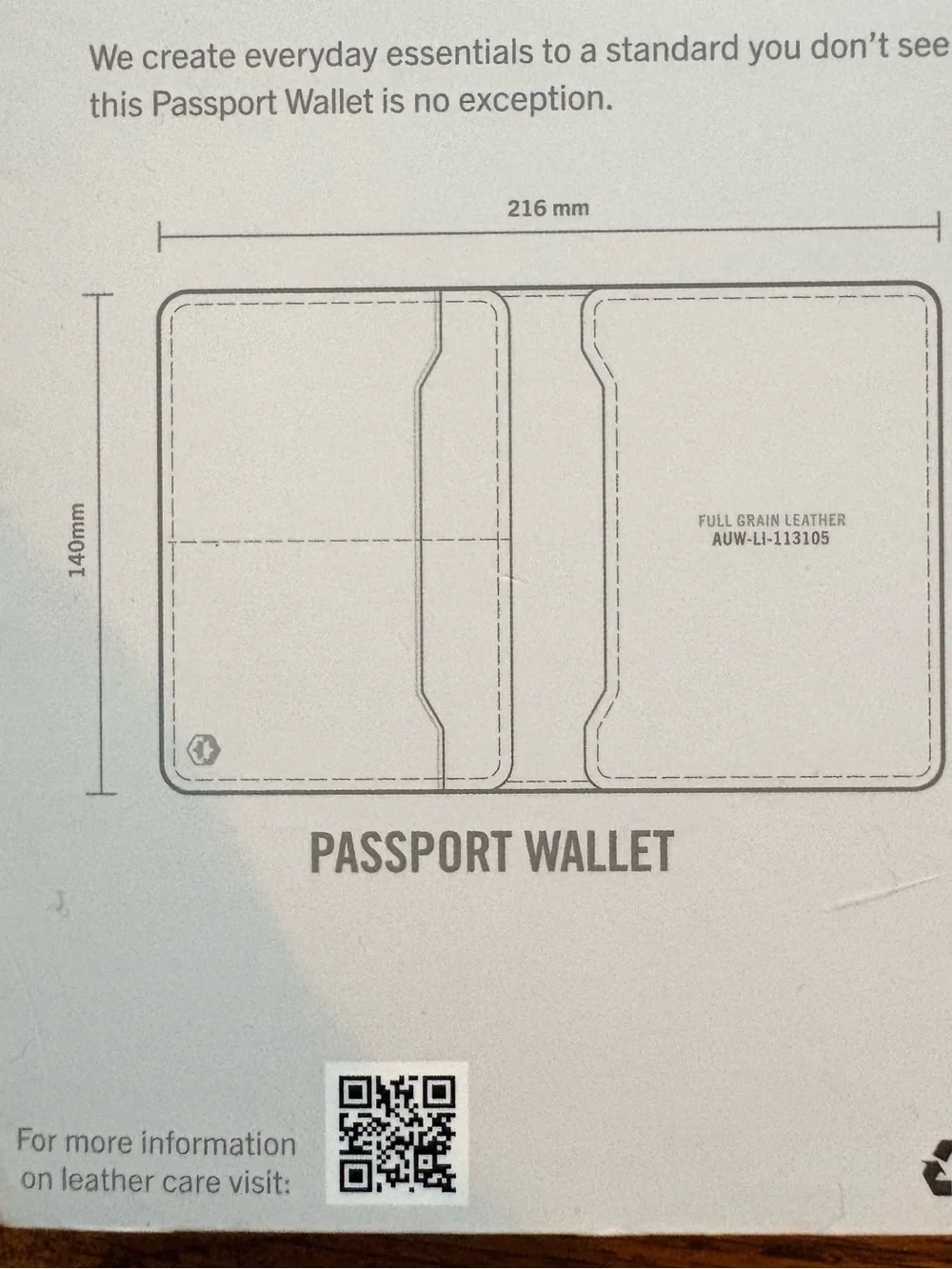 New in box Ridge Passport Wallet in Midnight Black Leather